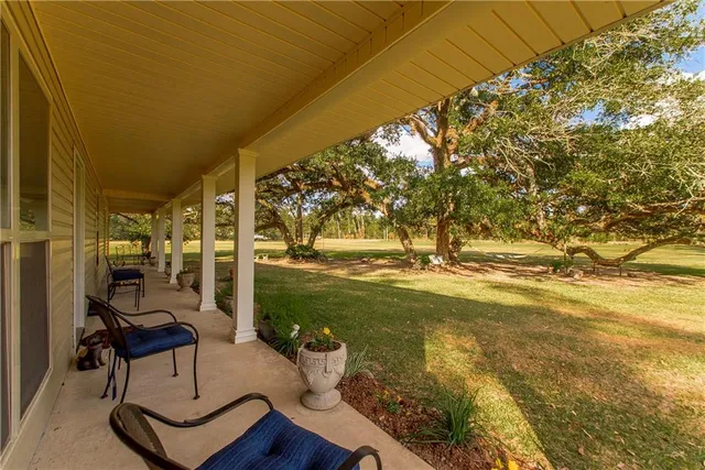 $293,000 | 30997 La-22 Highway, Springfield, LA 70462