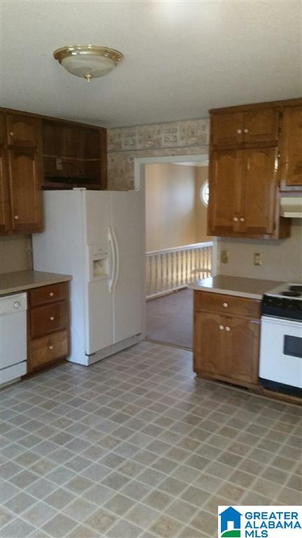 1753 Winewood Road Birmingham, AL 35215 - Photo 8 of 27