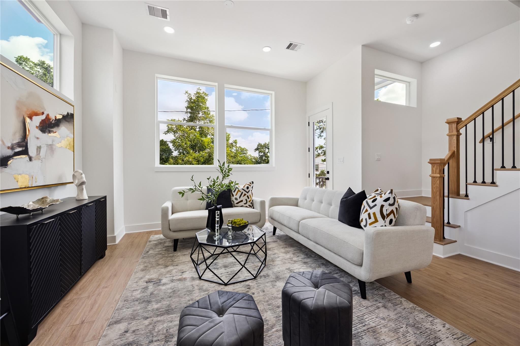 835 Rachel Street, Unit D Houston, TX 77091 - Photo 10 of 22 a living room with furniture and a window