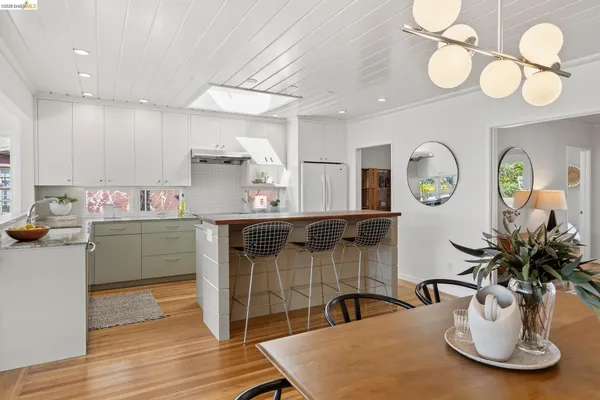 $1,398,000 | 731 Grizzly Peak Boulevard, Berkeley, CA 94708