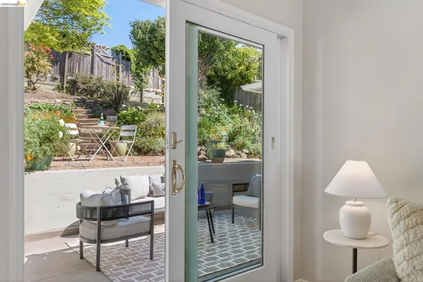 $1,398,000 | 731 Grizzly Peak Boulevard, Berkeley, CA 94708