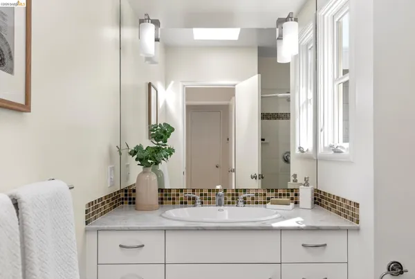 $1,398,000 | 731 Grizzly Peak Boulevard, Berkeley, CA 94708