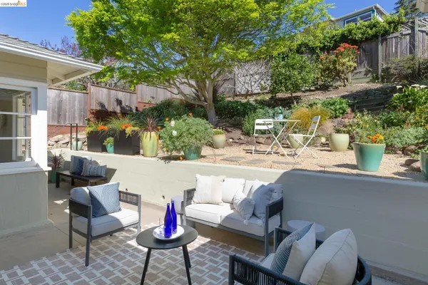$1,398,000 | 731 Grizzly Peak Boulevard, Berkeley, CA 94708