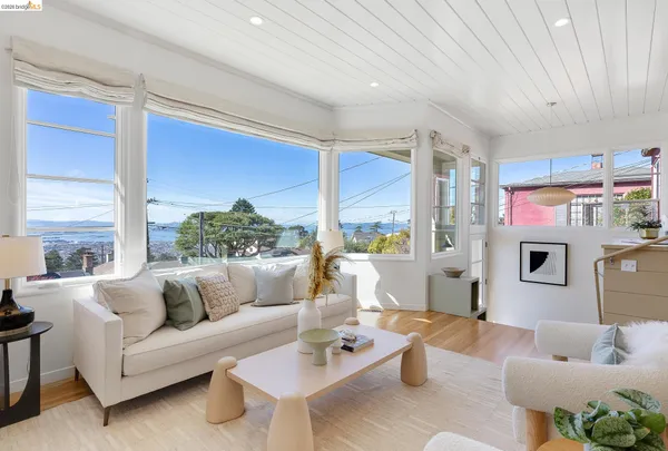 $1,398,000 | 731 Grizzly Peak Boulevard, Berkeley, CA 94708