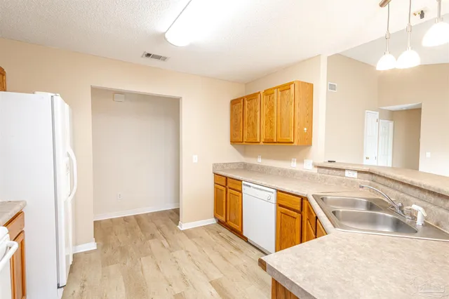 $2,050 | 10719 Crosscut Drive, Pensacola, FL 32506