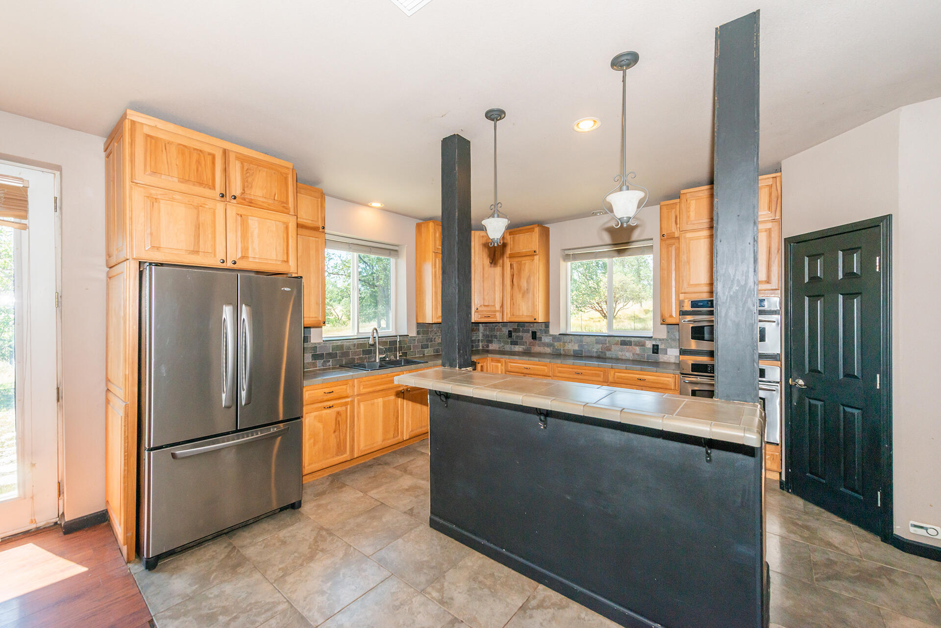 13575 Gas Point Road Igo, CA 96047 - Photo 15 of 59 Kitchen