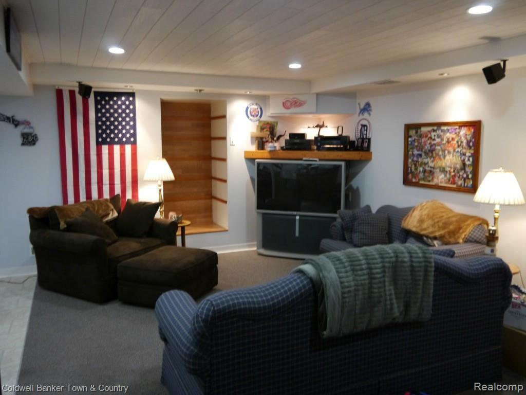 1580 Faussett Road Howell, MI 48855 - Photo 42 of 46