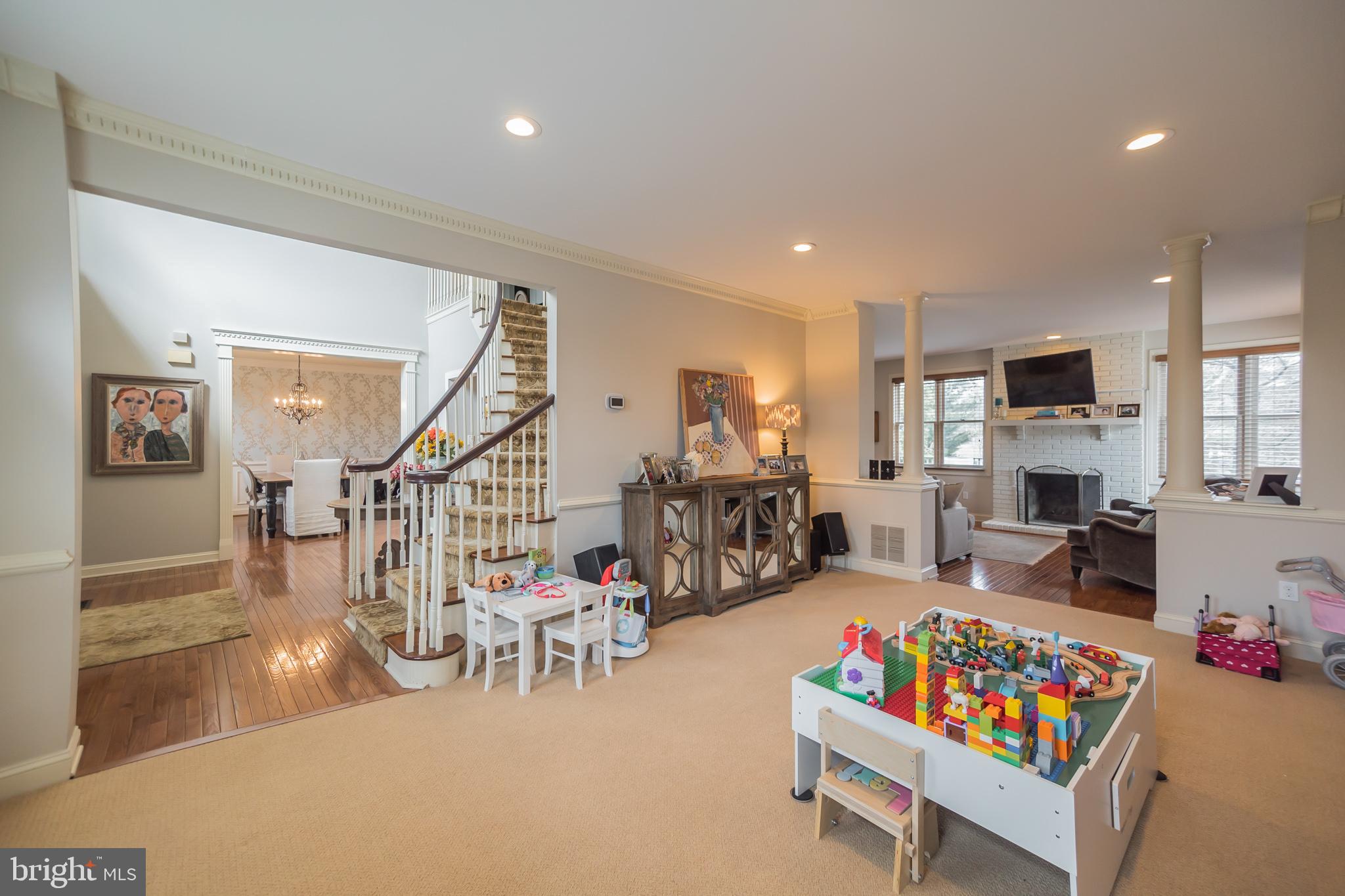 32 Elliot Drive Voorhees, NJ 08043 - Photo 12 of 31