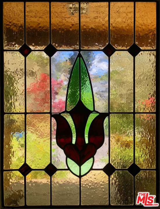 1939 Pinehurst Road Los Angeles, CA 90068 - Photo 4 of 20