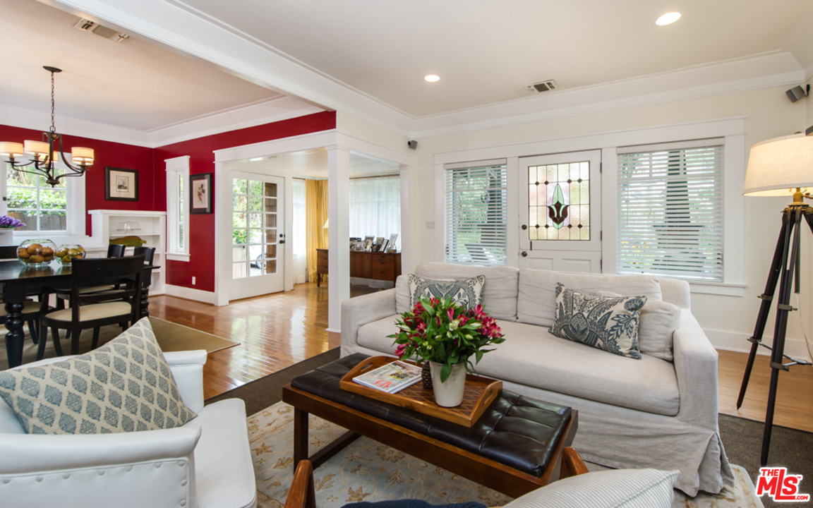 1939 Pinehurst Road Los Angeles, CA 90068 - Photo 5 of 20