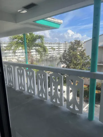 $1,695 | 131 Shore Court, Unit C4, North Palm Beach, FL 33408