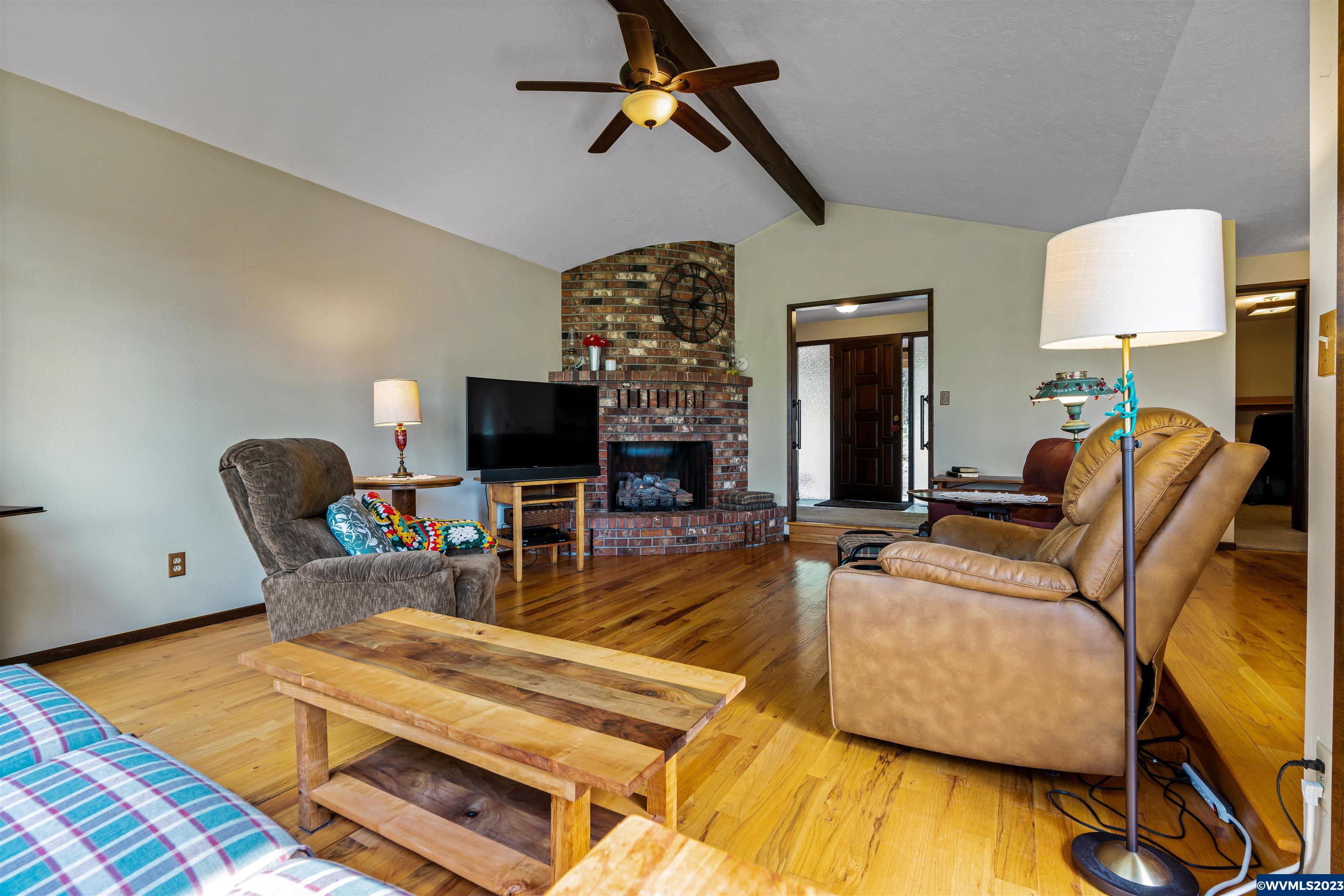 3185 Northwest Countryman Circle Albany, OR 97321 - Photo 6 of 42