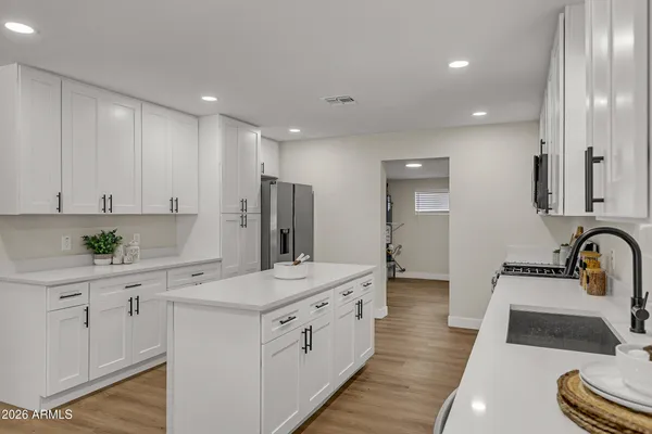 $415,000 | 65 East 7th Avenue, Mesa, AZ 85210