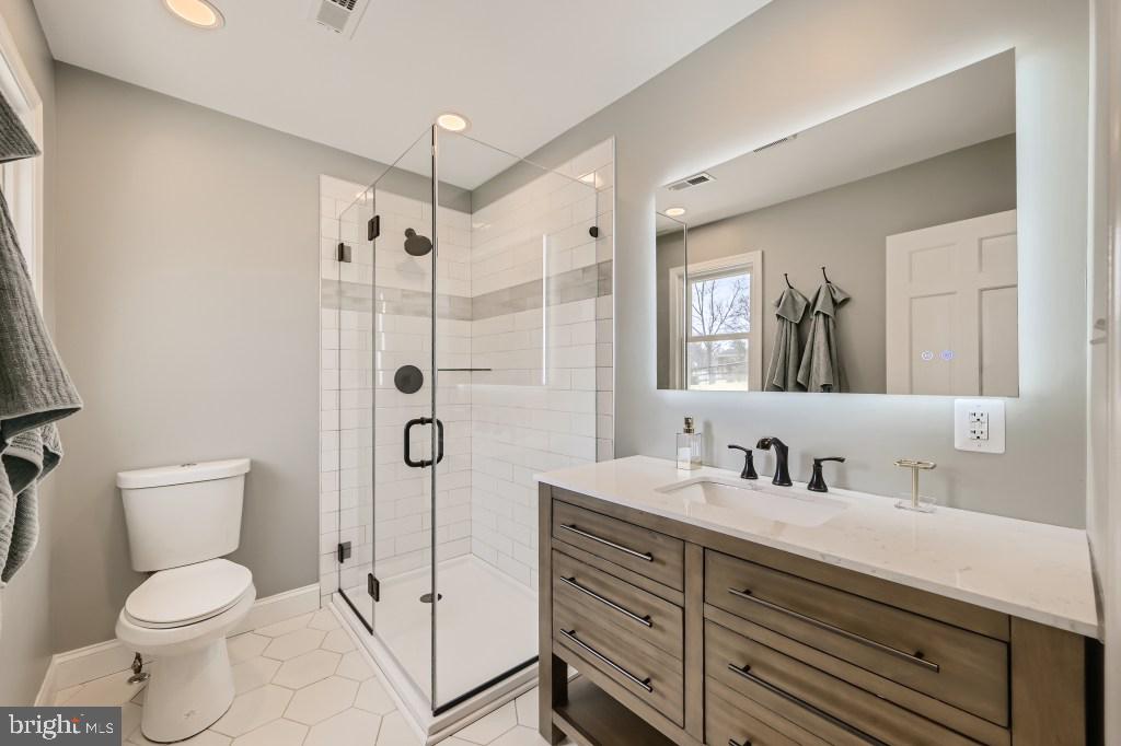 4049 Crescent Road Ellicott City, MD 21042 - Photo 19 of 30