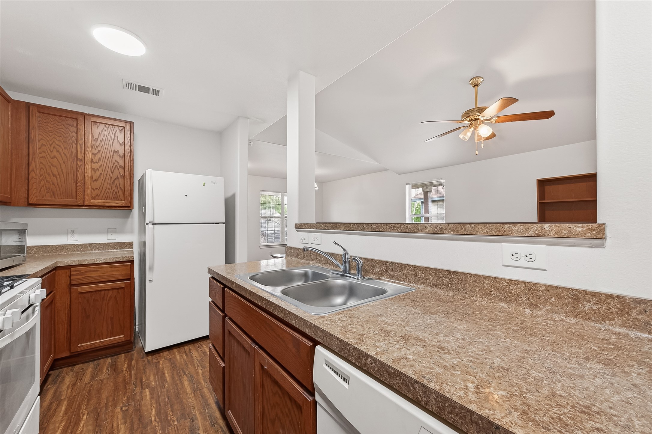 410 Collins Road Richmond, TX 77469 - Photo 17 of 40