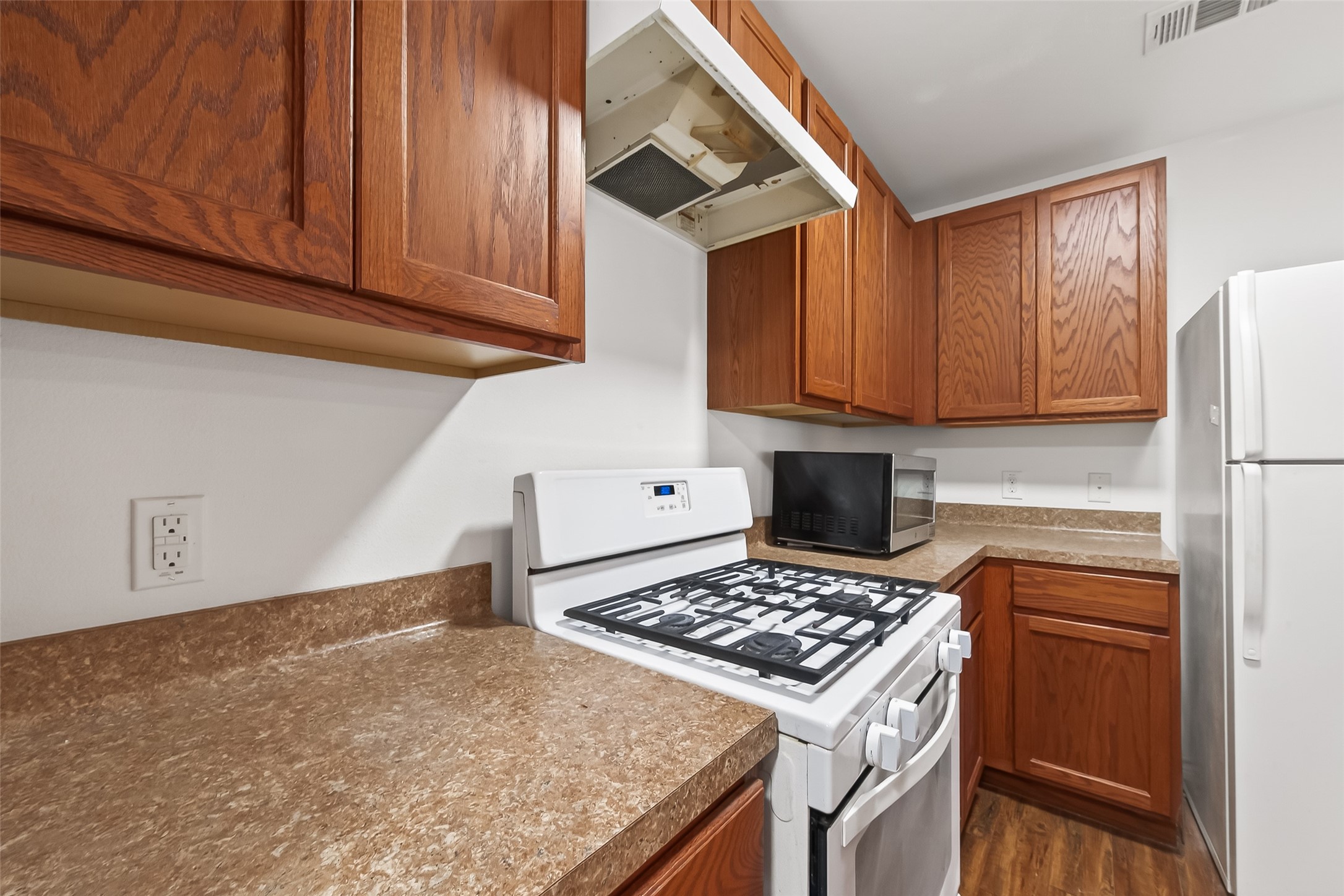 410 Collins Road Richmond, TX 77469 - Photo 18 of 40