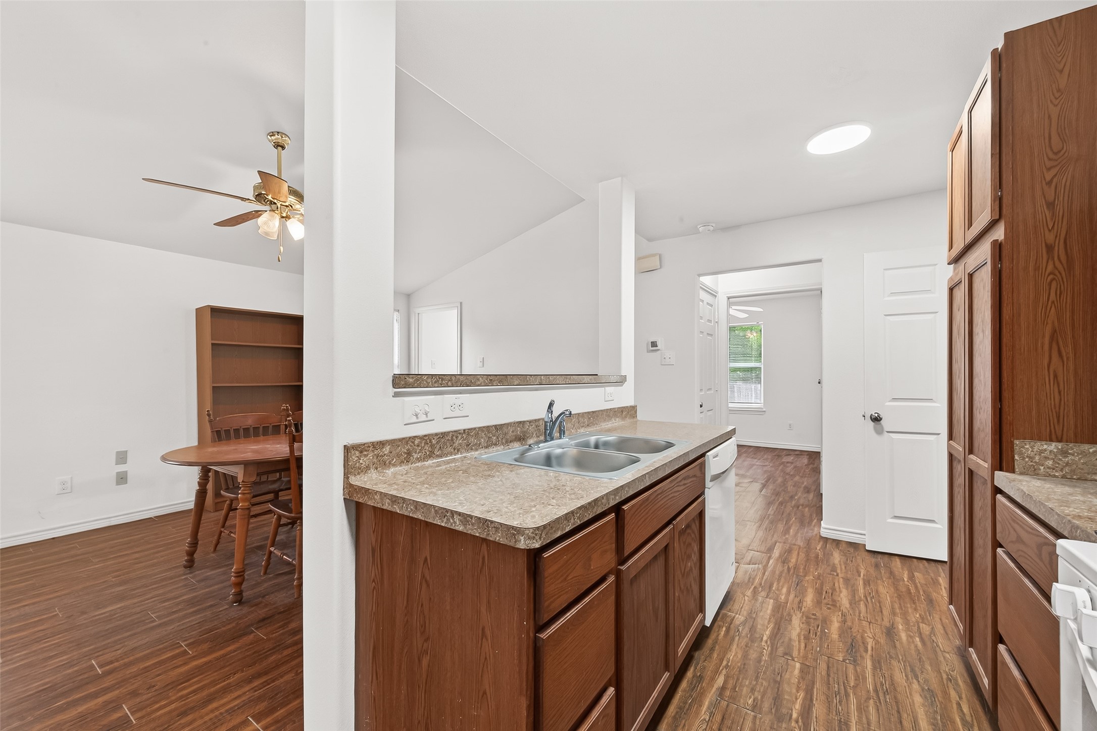 410 Collins Road Richmond, TX 77469 - Photo 21 of 40