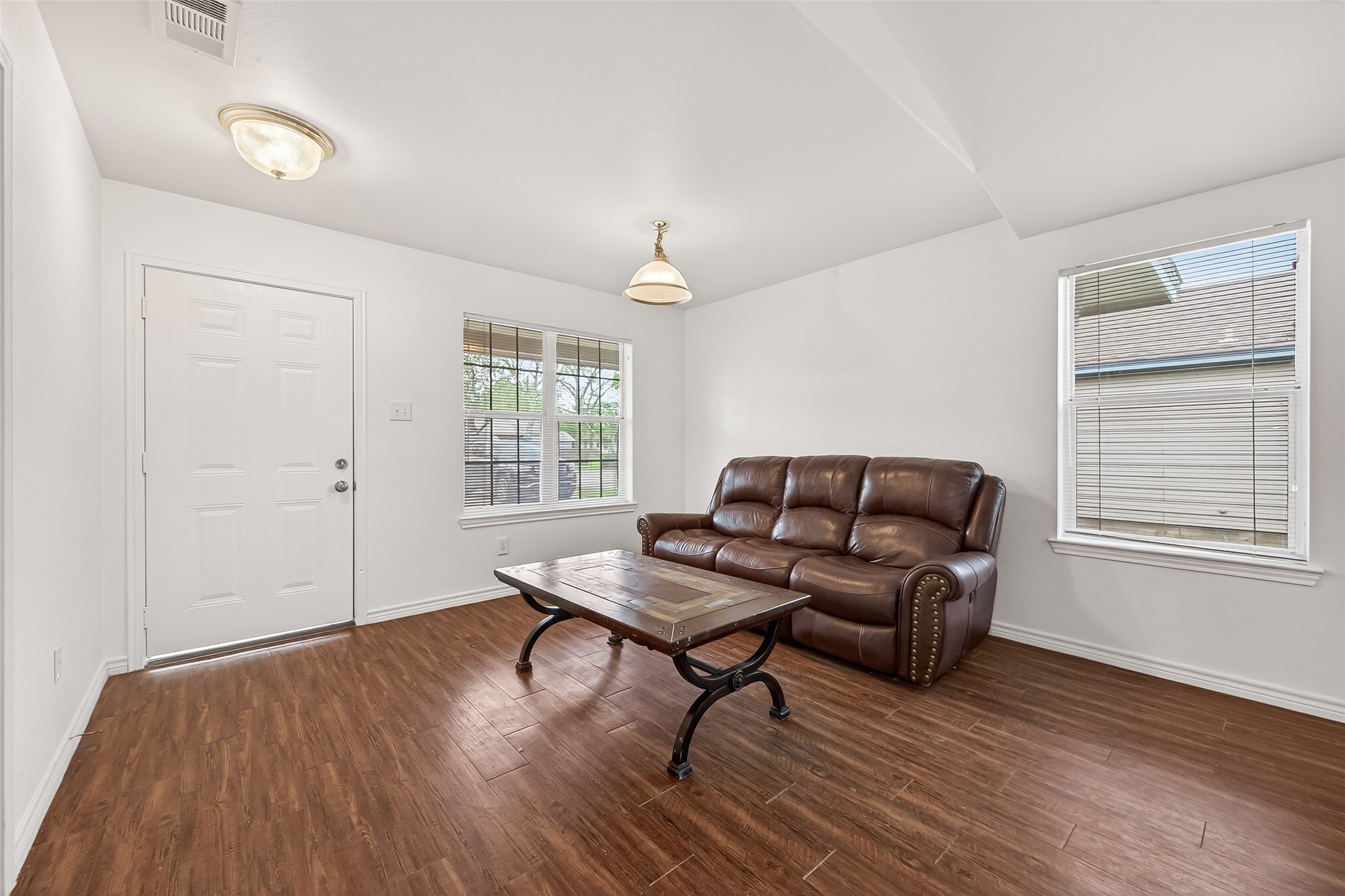 410 Collins Road Richmond, TX 77469 - Photo 10 of 40