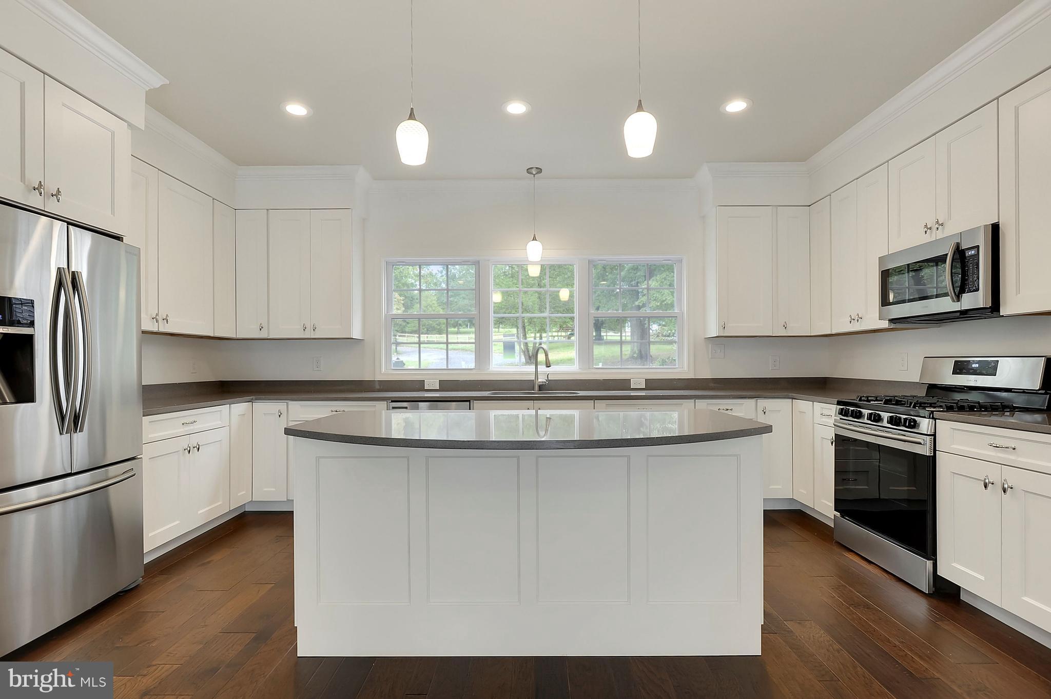 39181 Aldie Road Aldie, VA 20105 - Photo 5 of 30 Kitchen