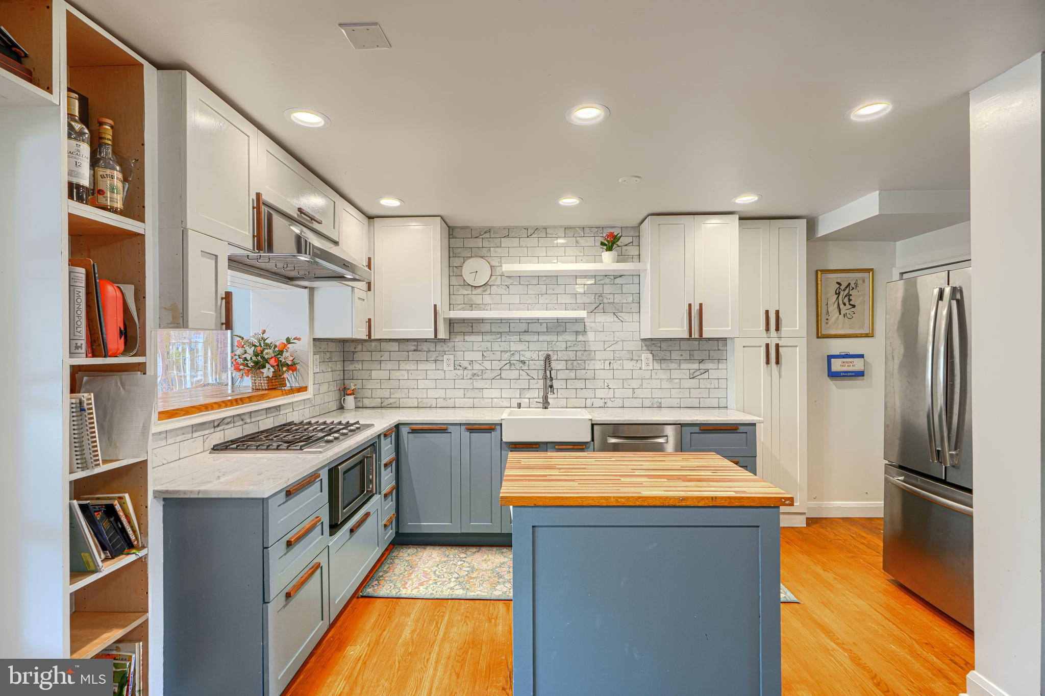 1627 Aberdeen Road Towson, MD 21286 - Photo 12 of 65 Stainless steel appliances