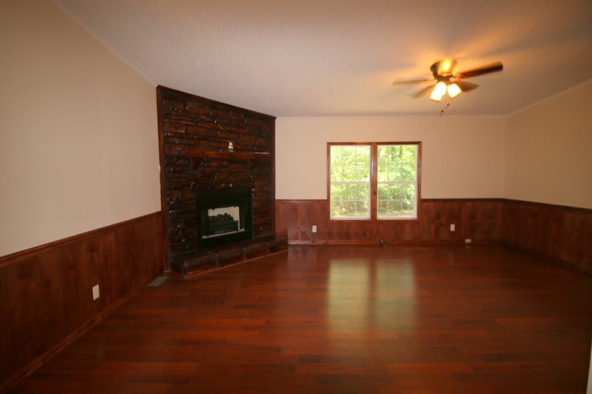 124 Crystal Lane Anderson, SC 29621 - Photo 7 of 36 Gallery Image 7