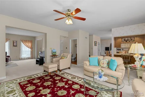 $539,900 | 403 Arbor Glen Drive, Ballwin, MO 63021