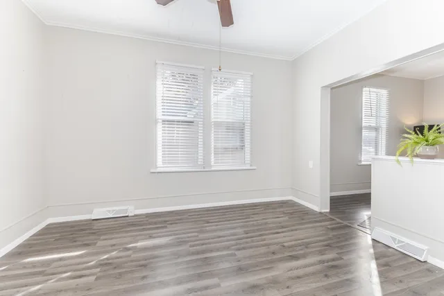 $122,500 | 1515 West Market Street, Bloomington, IL 61701