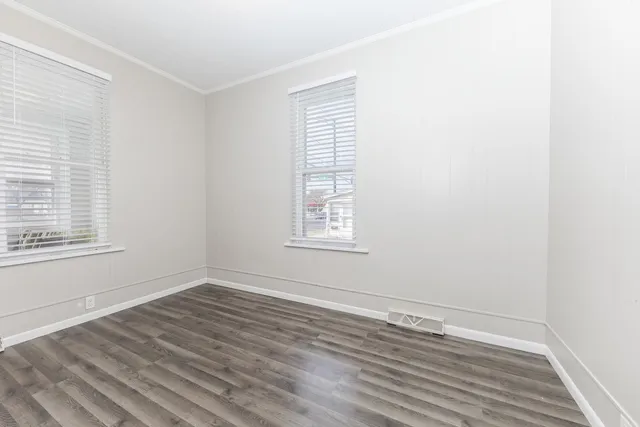 $122,500 | 1515 West Market Street, Bloomington, IL 61701