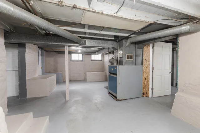 $122,500 | 1515 West Market Street, Bloomington, IL 61701