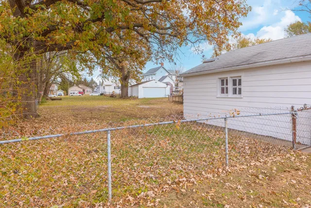 $122,500 | 1515 West Market Street, Bloomington, IL 61701