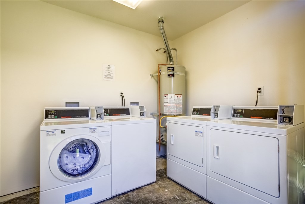 1219 Mitchell Street, Unit D Oceanside, CA 92054 - Photo 11 of 13 a utility room with dryer and washer