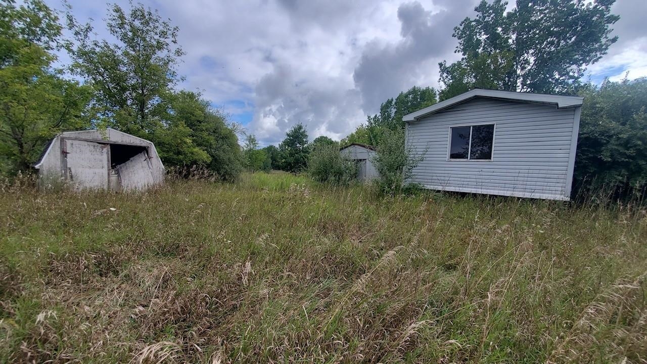 2791 East Remick Road Shepherd, MI 48883 - Photo 9 of 12