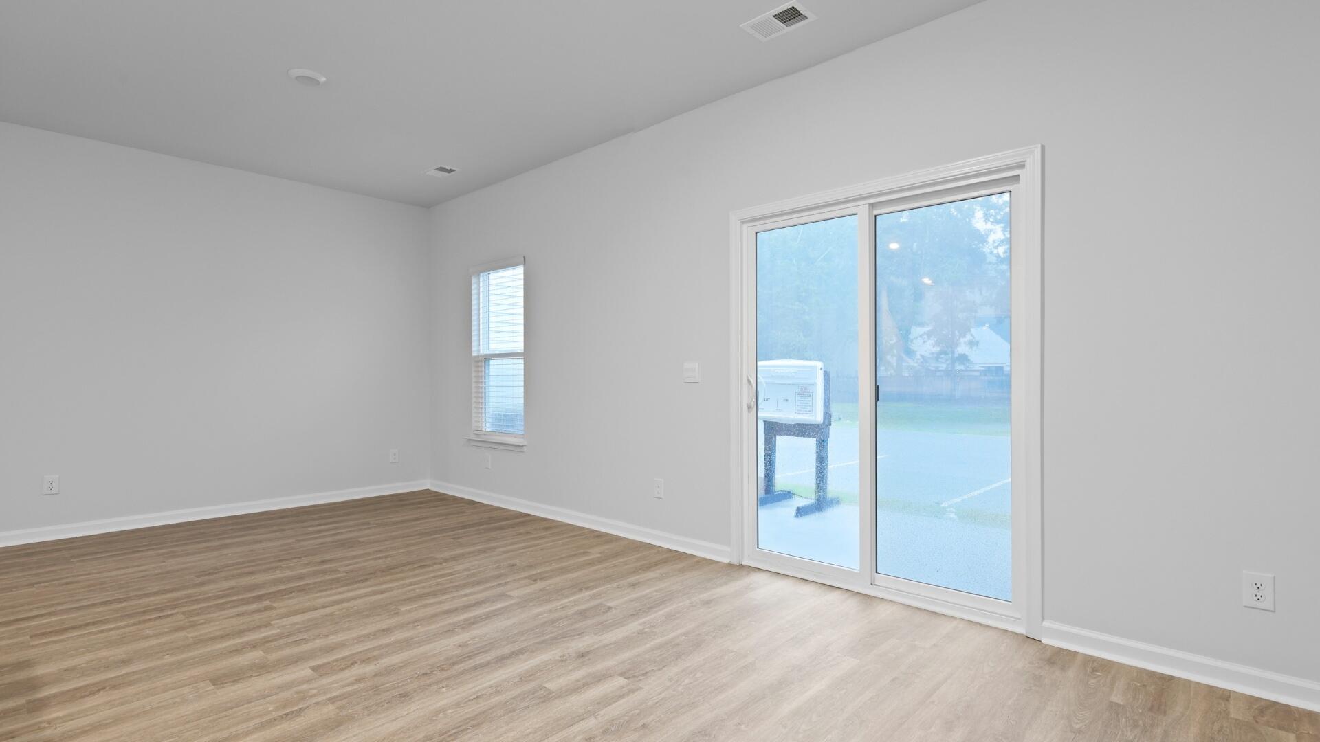 553 Gahagan Road Summerville, SC 29485 - Photo 11 of 36 15_550a0291