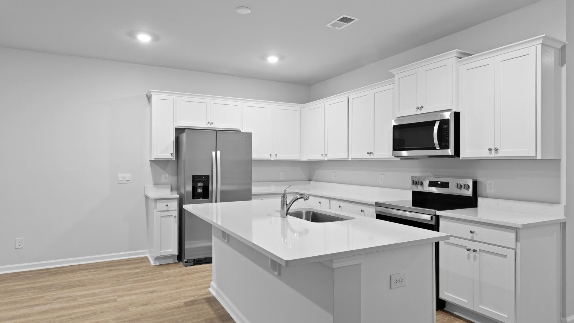 553 Gahagan Road Summerville, SC 29485 - Photo 13 of 36 17_550a0301