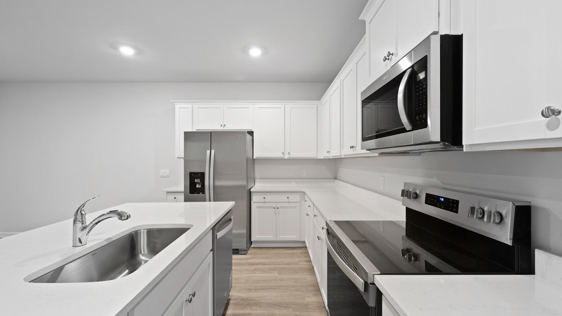 553 Gahagan Road Summerville, SC 29485 - Photo 14 of 36 18_550a0306