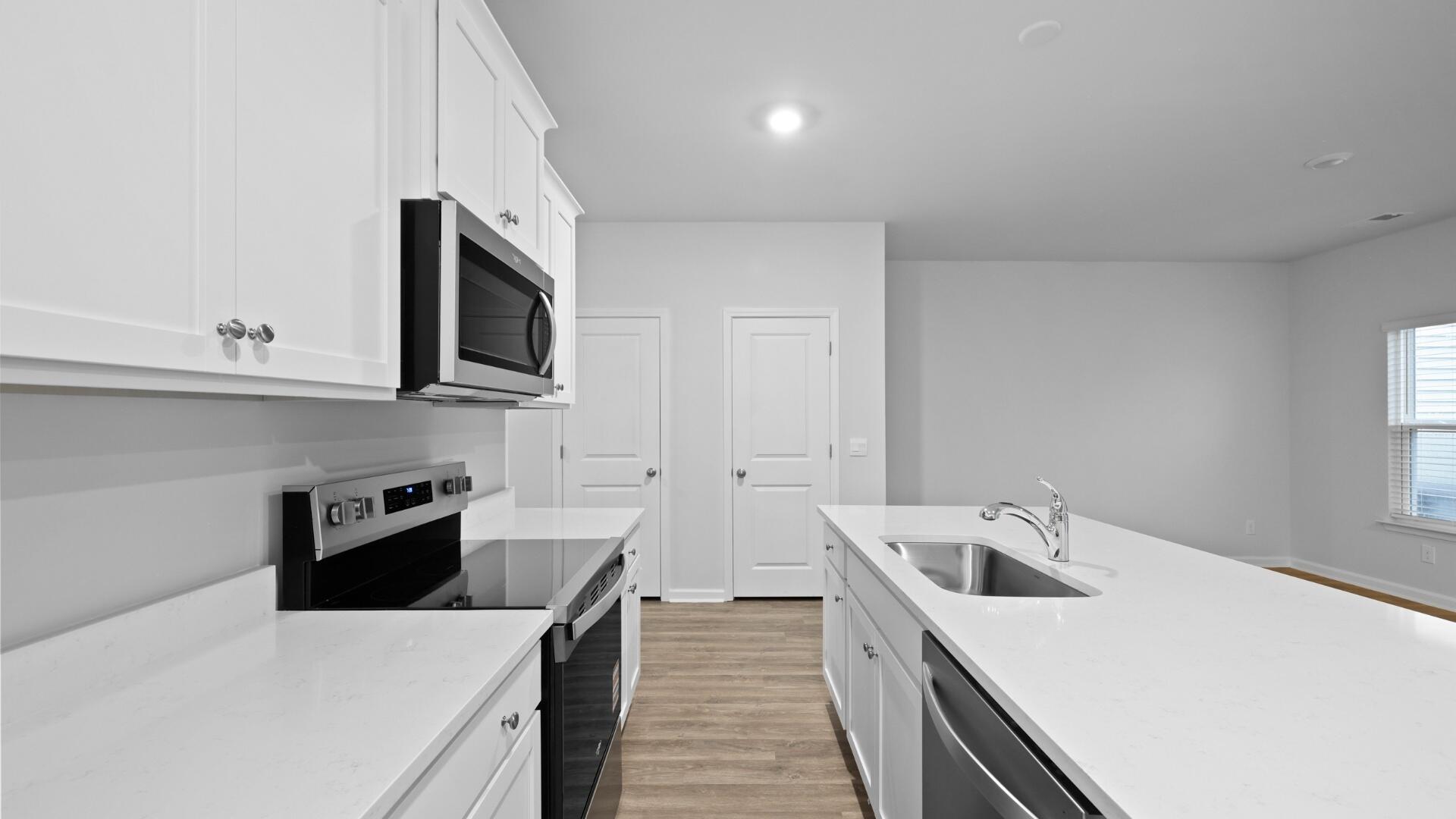 553 Gahagan Road Summerville, SC 29485 - Photo 16 of 36 20_550a0316