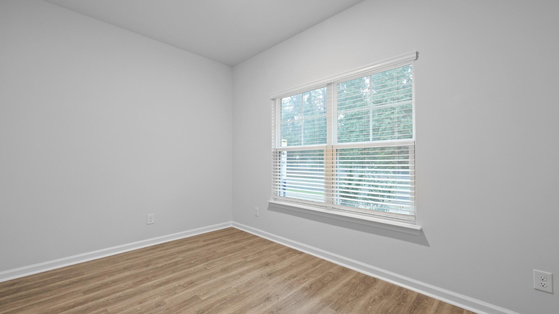 553 Gahagan Road Summerville, SC 29485 - Photo 5 of 36 9_550a0256