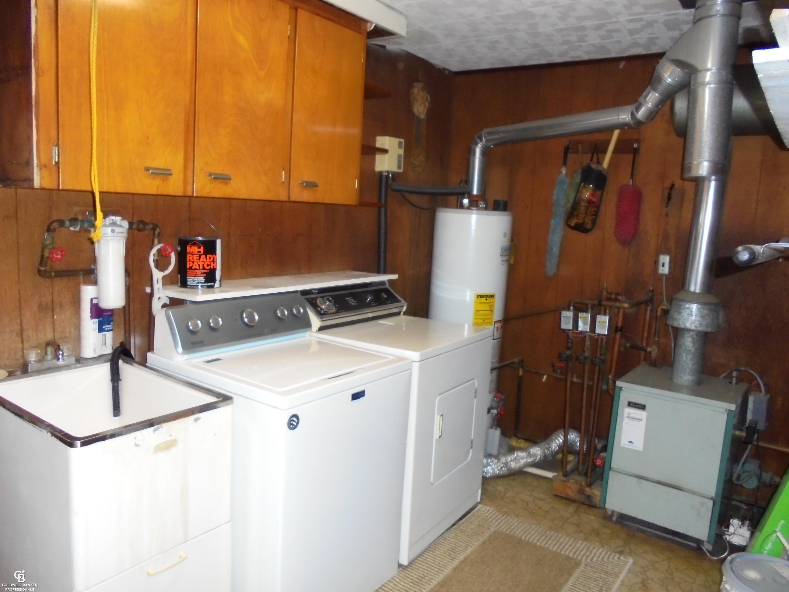 57237 Place Road New Haven, MI 48048 - Photo 39 of 51 Laundry/Utility Room