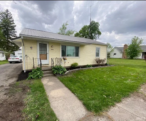 $124,000 | 302 North Kenton Street, Reynolds, IN 47980