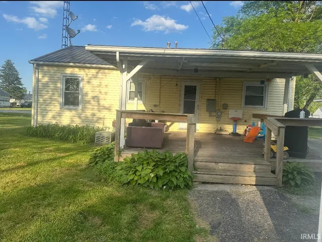 $124,000 | 302 North Kenton Street, Reynolds, IN 47980