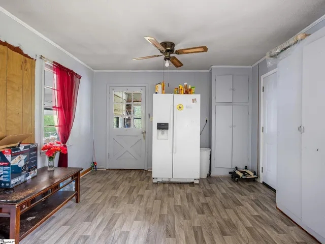 $235,000 | 1225 Dogwood Lane, Clinton, SC 29325