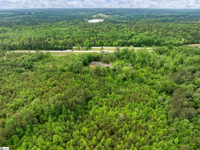 $235,000 | 1225 Dogwood Lane, Clinton, SC 29325