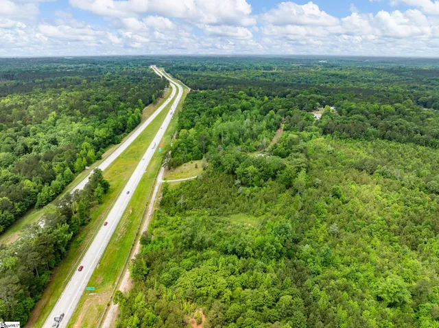 $235,000 | 1225 Dogwood Lane, Clinton, SC 29325