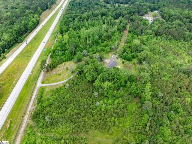 $235,000 | 1225 Dogwood Lane, Clinton, SC 29325