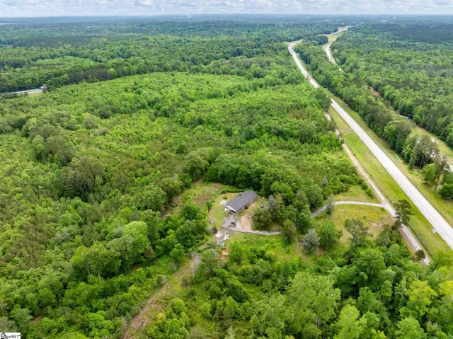 $235,000 | 1225 Dogwood Lane, Clinton, SC 29325