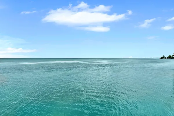 $650,000 | 10877 Overseas Highway, Unit 6, Marathon, FL 33050