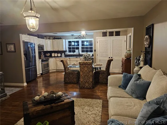 $454,900 | 317 Meadow Lane, Madison, IN 47250