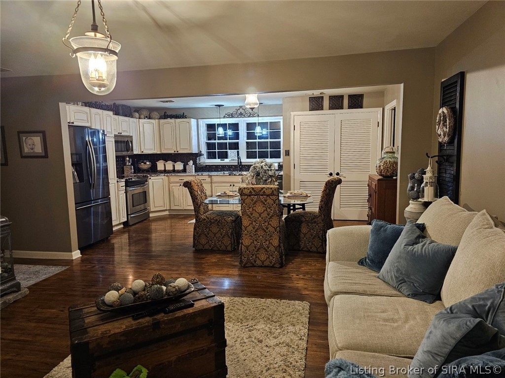 317 Meadow Lane Madison, IN 47250 - Photo 3 of 41 Living Room & Eat In Kitchen