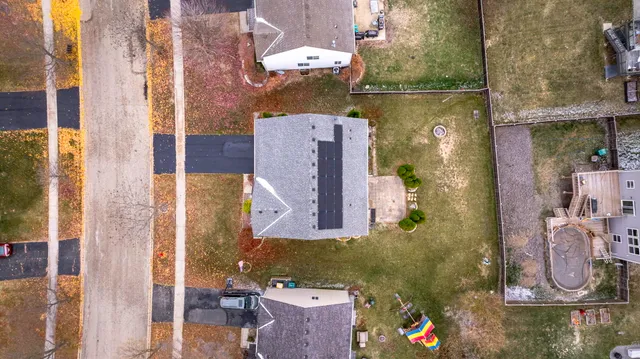 $400,000 | 1808 Wild Rose Trail, Joliet, IL 60431