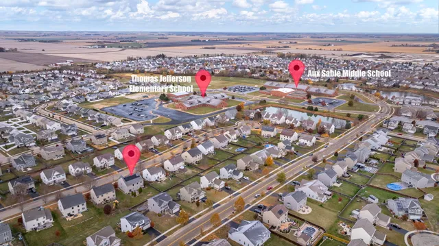 $400,000 | 1808 Wild Rose Trail, Joliet, IL 60431